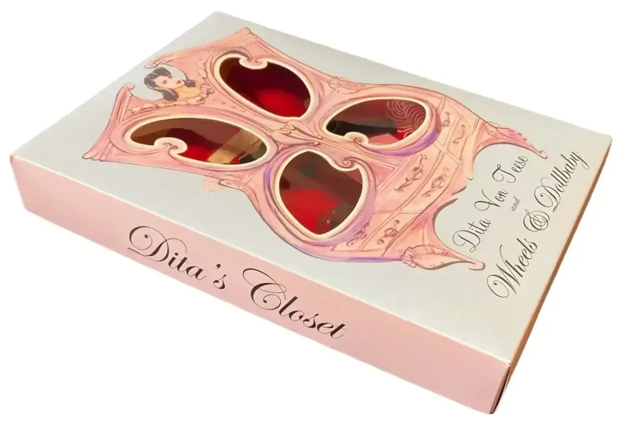 Dita's Closet pink vanity box with heart-shaped mirrors, Dita Von Teese & Dollbaby collaboration